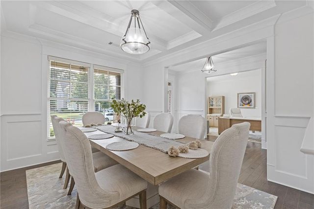 4867 Hunters Grove Way, Sugar Hill, GA 30518