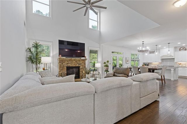 4867 Hunters Grove Way, Sugar Hill, GA 30518