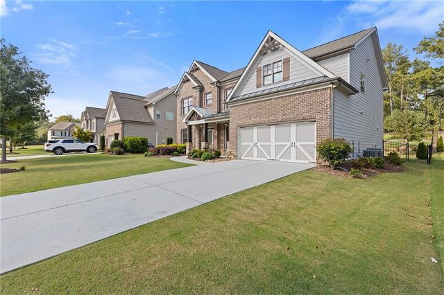 4867 Hunters Grove Way, Sugar Hill, GA 30518