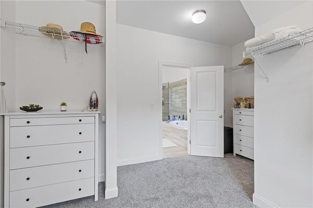 4867 Hunters Grove Way, Sugar Hill, GA 30518