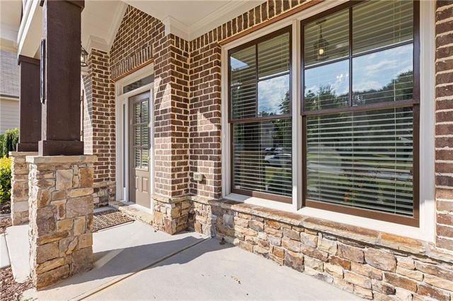 4867 Hunters Grove Way, Sugar Hill, GA 30518