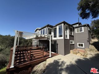 109 Muerdago Road, Topanga, CA 90290
