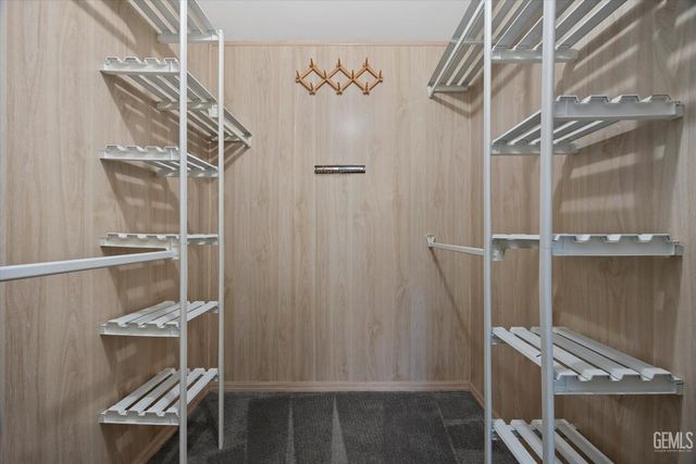 3008 N Half Moon Drive, Bakersfield, CA 93309