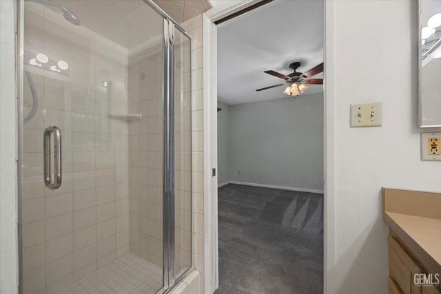 3008 N Half Moon Drive, Bakersfield, CA 93309