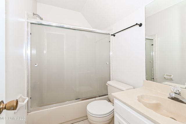 5943 Lees Crossing Street, Olive Branch, MS 38654