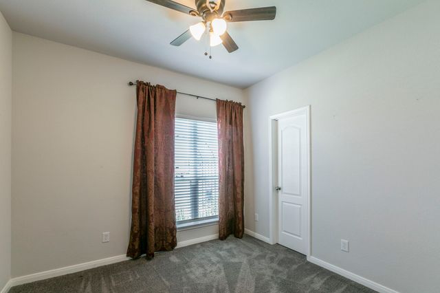 500 Oxford Lane, Troy, TX 76579