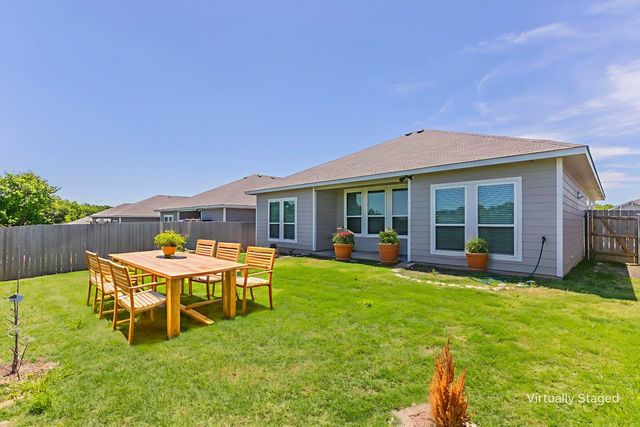 500 Oxford Lane, Troy, TX 76579