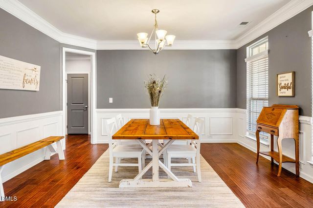 91 Dover Grant Court, Chapel Hill, NC 27517