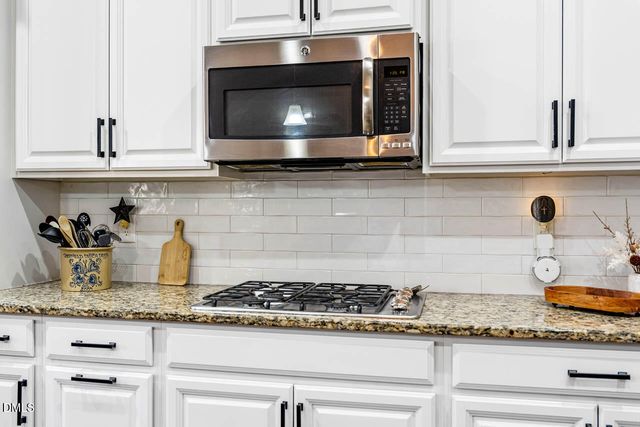 91 Dover Grant Court, Chapel Hill, NC 27517