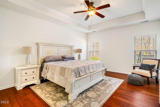 91 Dover Grant Court, Chapel Hill, NC 27517