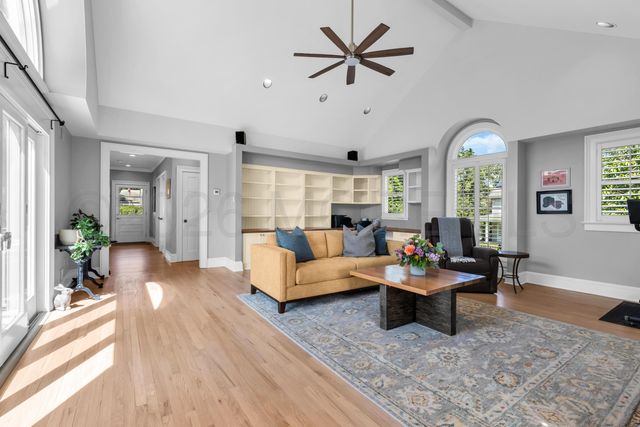 206 Monmouth Avenue, Atlantic Highlands, NJ 07716