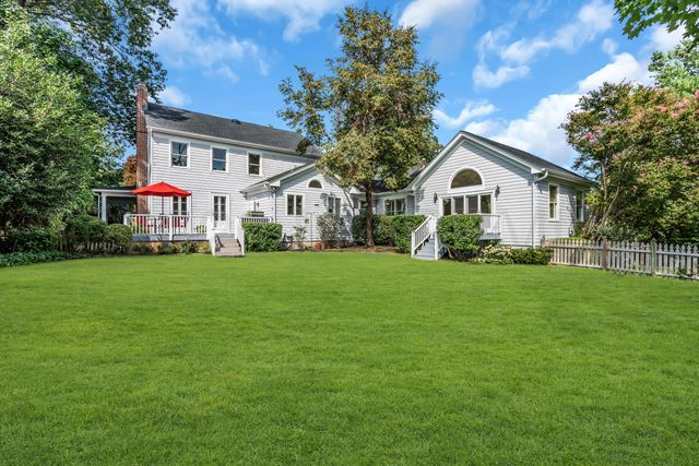 206 Monmouth Avenue, Atlantic Highlands, NJ 07716