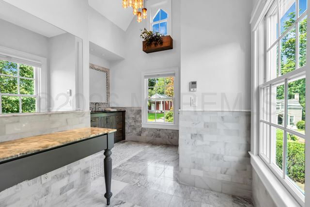206 Monmouth Avenue, Atlantic Highlands, NJ 07716