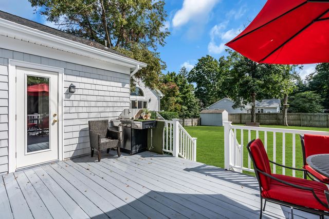 206 Monmouth Avenue, Atlantic Highlands, NJ 07716