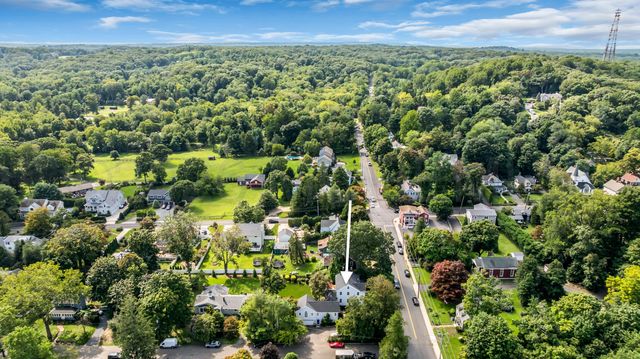 206 Monmouth Avenue, Atlantic Highlands, NJ 07716