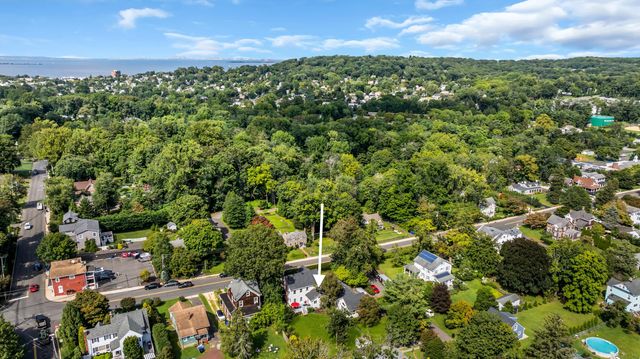 206 Monmouth Avenue, Atlantic Highlands, NJ 07716