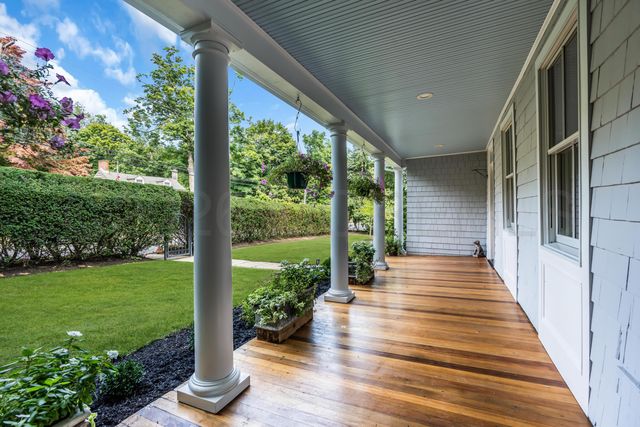206 Monmouth Avenue, Atlantic Highlands, NJ 07716