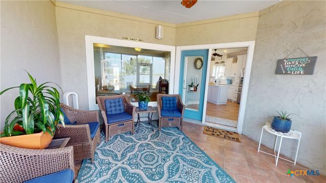 68 N Blue Heron Drive, Port Lavaca, TX 77979