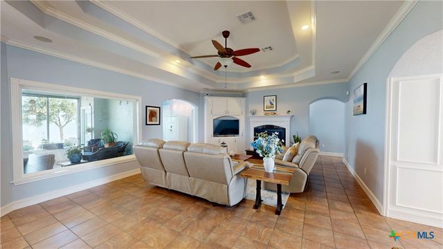 68 N Blue Heron Drive, Port Lavaca, TX 77979