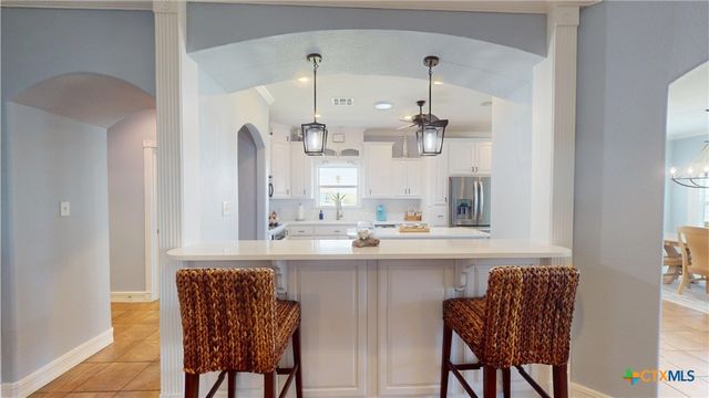 68 N Blue Heron Drive, Port Lavaca, TX 77979