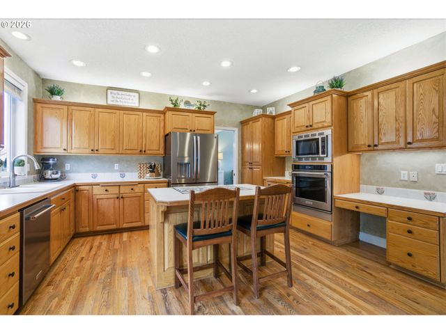 1655 DIAMOND PEAK Ct Nw, Salem, OR 97304