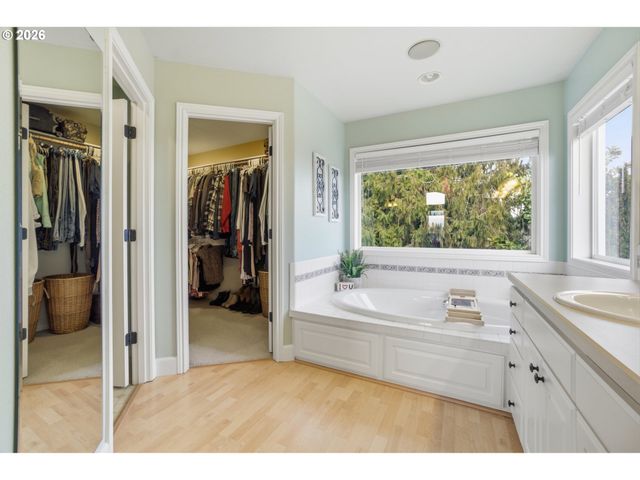 1655 DIAMOND PEAK Ct Nw, Salem, OR 97304