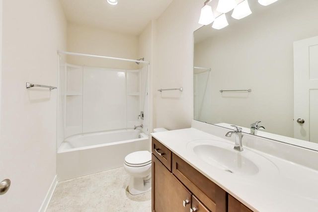 6832 155th AVENUE, Kenosha, WI 53142