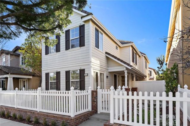 9 Paverstone, Ladera Ranch, CA 92694