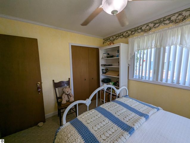 2255 Bay Ridge Drive, Au Gres, MI 48703