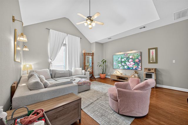 3125 Dallas Street, Houston, TX 77003