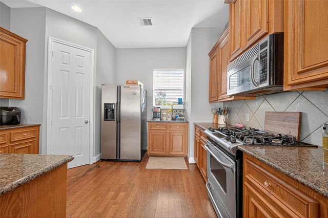 3125 Dallas Street, Houston, TX 77003