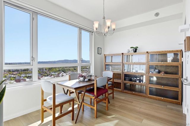 3890 Nobel 1107, San Diego, CA 92122