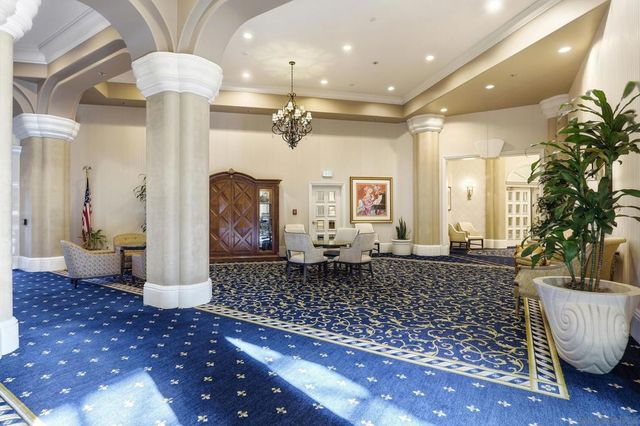 3890 Nobel 1107, San Diego, CA 92122