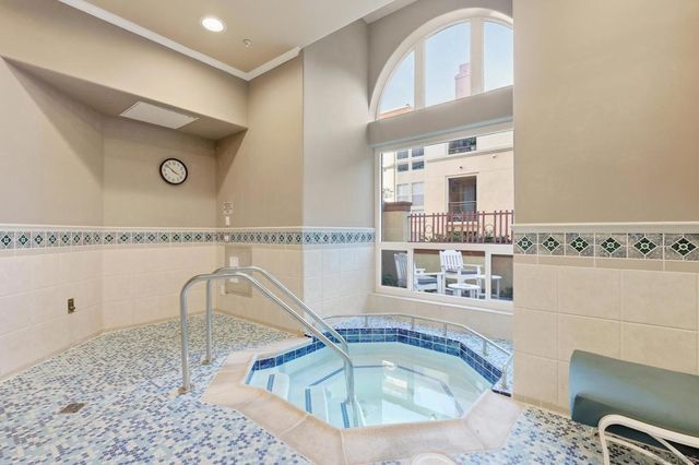 3890 Nobel 1107, San Diego, CA 92122