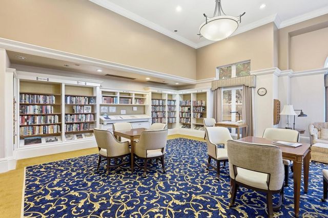 3890 Nobel 1107, San Diego, CA 92122