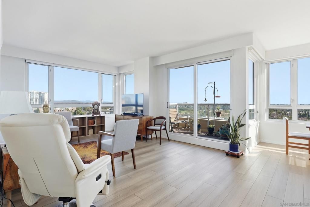3890 Nobel Drive 1107, San Diego, CA 92122 — photo 2