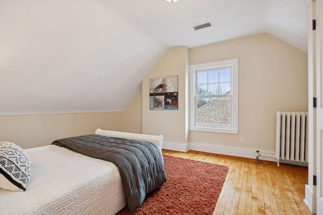 1912 Irving Avenue S, Minneapolis, MN 55403