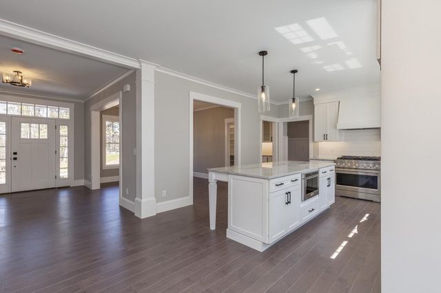 125 Crowley Road, Chester, NH 03036