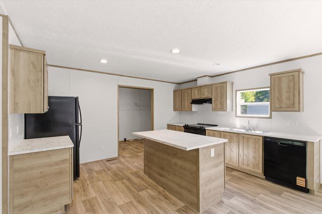 308 Howe Hall Road, Goose Creek, SC 29445