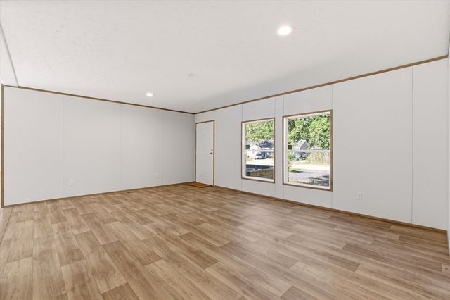 308 Howe Hall Road, Goose Creek, SC 29445