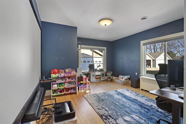 125 Kendall STREET, Burlington, WI 53105