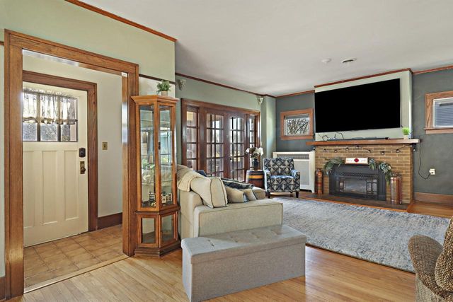 125 Kendall STREET, Burlington, WI 53105