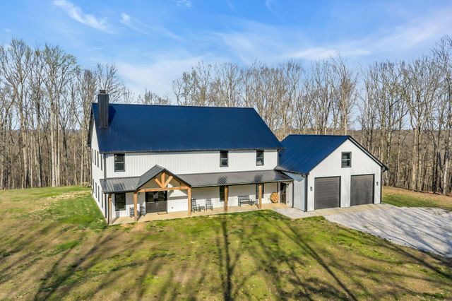 1658 Apache Trl, Pegram, TN 37143