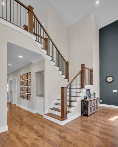 1658 Apache Trl, Pegram, TN 37143