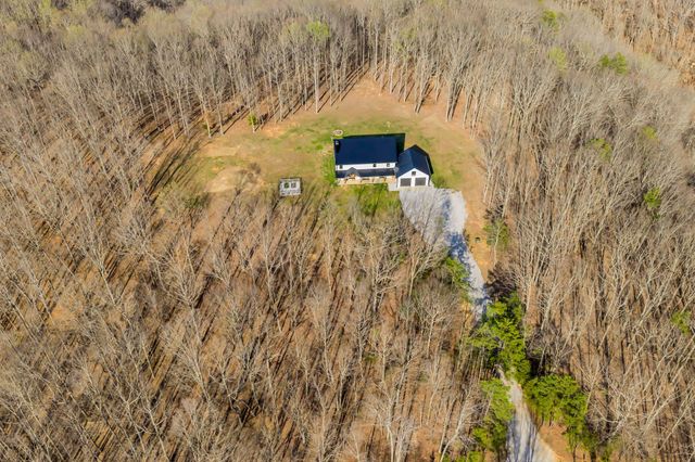 1658 Apache Trl, Pegram, TN 37143