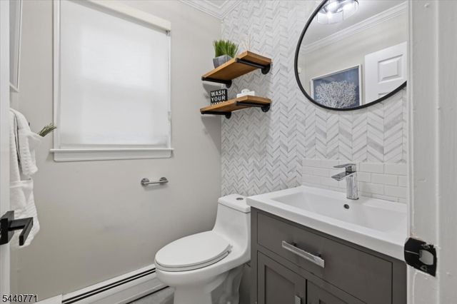 11 Nottingham Rd, West Orange Twp., NJ 07052