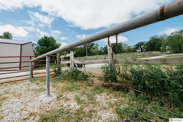 10955 N 58th Plaza, Omaha, NE 68152