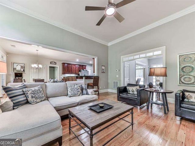 1076 Pinyan Lane, Canton, GA 30115