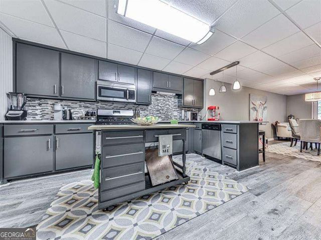 1076 Pinyan Lane, Canton, GA 30115