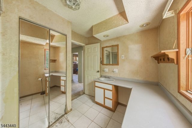344 Union Ave, Bloomingdale Boro, NJ 07403